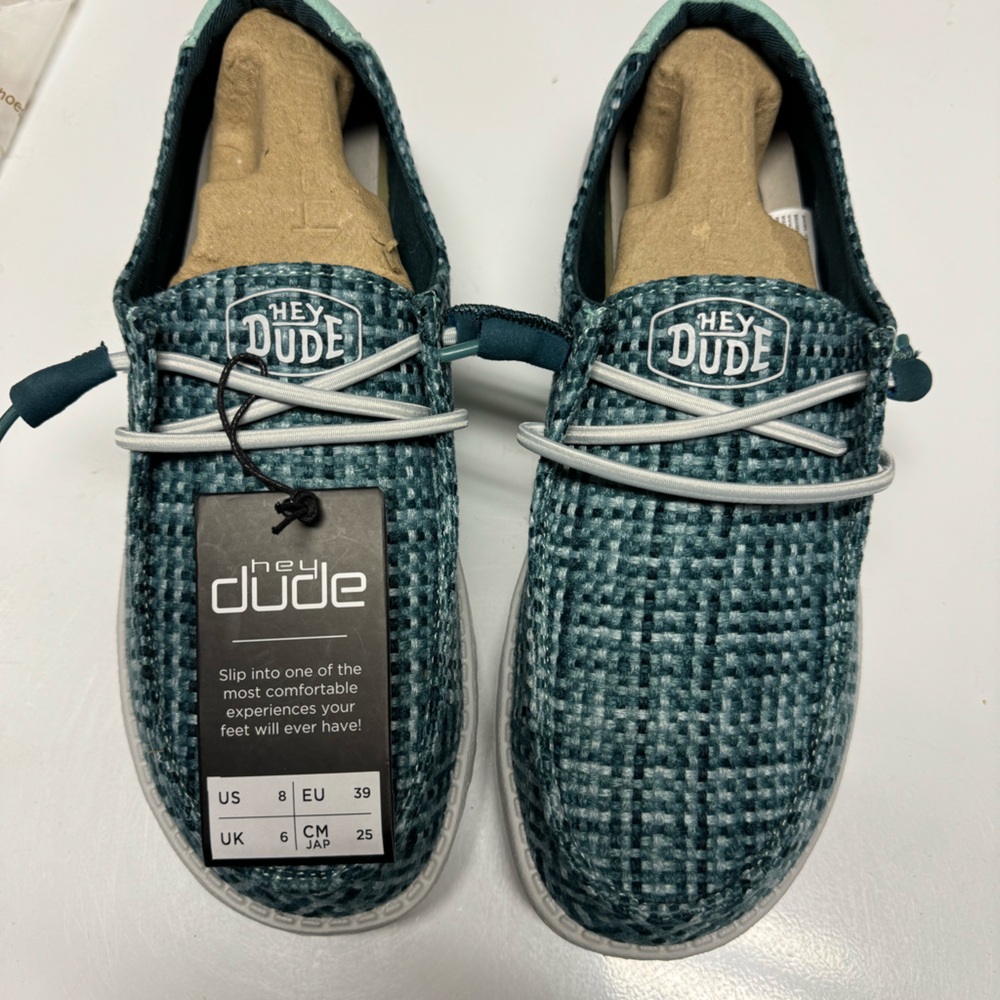 Women’s Hey Dude Wendy Crosshatch Size 8
